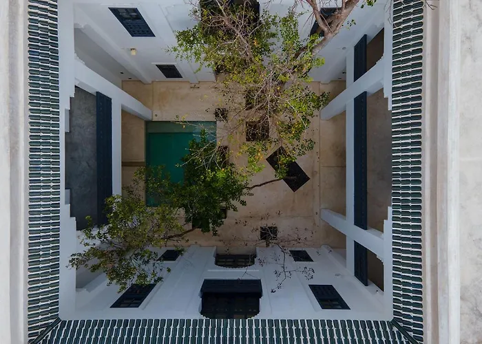 Moroccan Vacation For 16 Guests! Hébergement de vacances